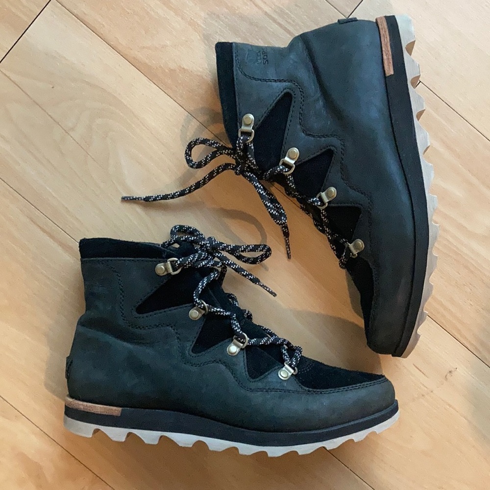 Sorel Sneakchic Alpine ankle boots